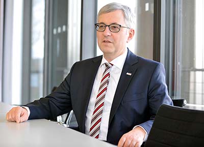 Rolf Bulander, presidente del área empresarial Bosch Mobility Solutions y miembro del Consejo de Administración de Robert Bosch
