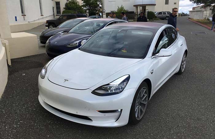 Tres unidades del Tesla Model 3 de pruebas