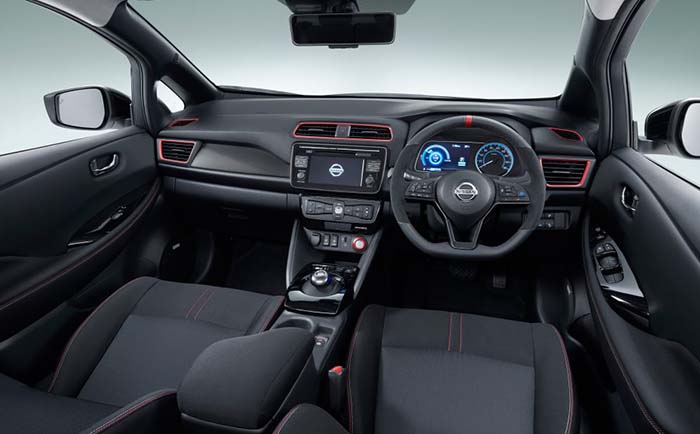 Interior del Nissan Leaf Nismo Concept