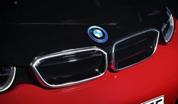 BMW i3s lleno