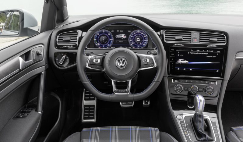 Volkswagen Golf GTE lleno