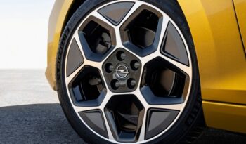 Opel Astra híbrido enchufable lleno