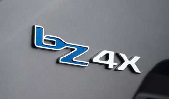 Toyota bZ4X lleno