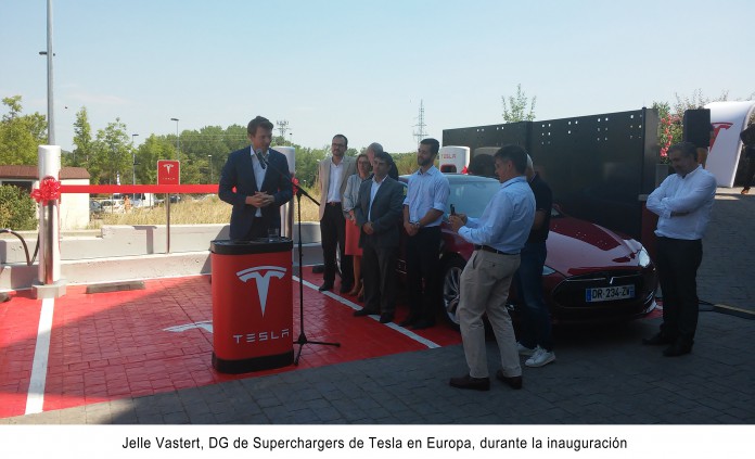 Inauguración del primer supercargador de Tesla en España (Girona)