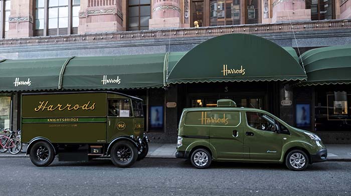 Hace 100 años Harrods ya utilizaba furgonetas eléctricas para el reparto
