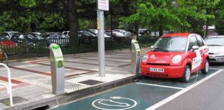 Navarra incentiva con deducciones fiscales la compra de coches eléctricos