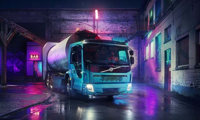Volvo Trucks presenta el FE Electric, el camión eléctrico para la recogida de basuras