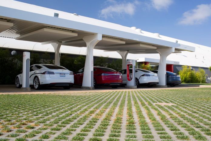 Estación de Supercargadores de Tesla