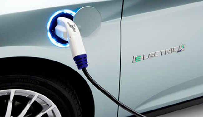 La batería de un coche eléctrico: ¿cómo cargarla correctamente