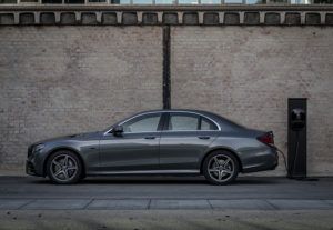 Endesa y Mercedes han creado el Paquete Carga & Instala