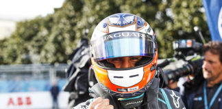 Mitch Evans (NZL), Panasonic Jaguar Racing, Jaguar I-Type 3 vencedor de la séptima carrera