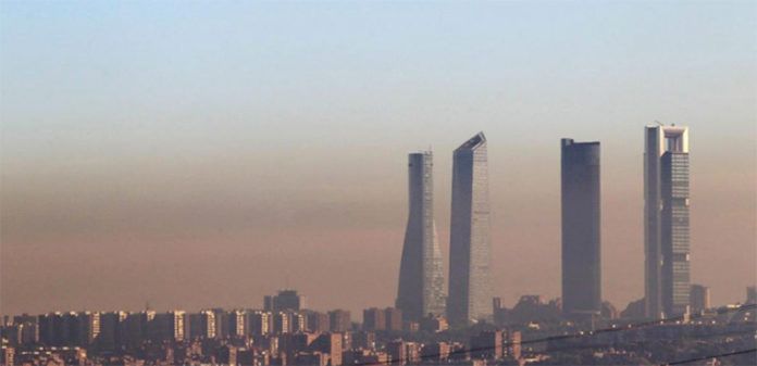 La limitación de los desplazamientos ha eliminado la boina de contaminación de las ciudades