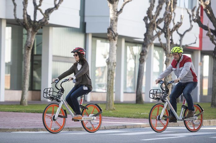 Easy-mobility-SEAT El complejo industrial de SEAT Martorell es como una pequeña ciudad, por la que transitan diariamente más de 13.000 empleados.