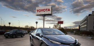El Mirai de hidrógeno matriculado es el primero de una flota que Toyota España va a poner en circulación.