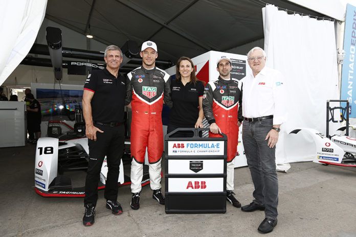 Porsche_ABB Responsables de ABB y Porsche junto a los pilotos de la Fórmula E del equipo Porsche E: Lotterer y Jani.