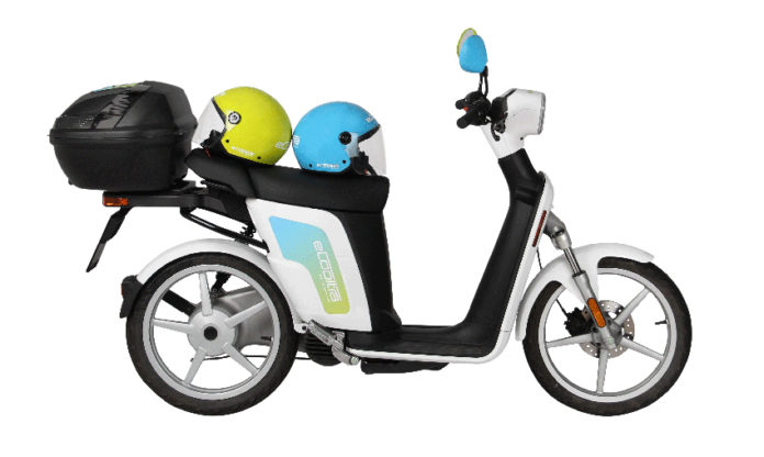 300 nuevos scooters eléctricos Askoll se incorporan a la flota de motosharing de eCooltra en Madrid.