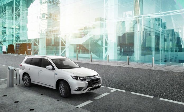 Antes de acabar el año estaba prevista la llegada del nuevo Outlander PHEV, que ahora llegará en 2021, pero no a Europa. El viejo continente se queda sin nuevos Mitsubishi.