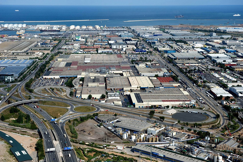 Empresa y sindicatos llegan a un acuerdo para el cierre de las plantas de Nissan Barcelona.