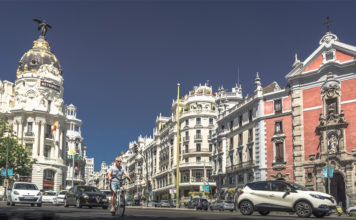 Tras la pandemia, muchos madrileños están buscando alternativas al transporte público en los vehículos de movilidad personal (VMP).