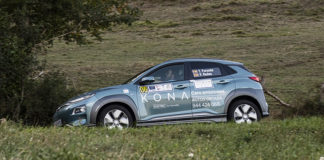 Txema de Foronda y Pilar Rodas - Hyundai Kona EV-, ostentan el título de vencedores de la pasada edición del Campeonato de España de Energías Alternativas, en la categoría de VE.