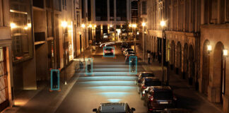 Las características del City Safety de Volvo cuentan con detección de peatones y ciclistas y freno automático tanto de día y de noche.