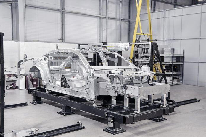Plataforma de aluminio enlazado de Polestar