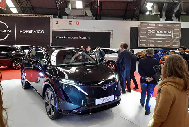 Nissan y su concesionario oficial Rofervigo presentan su visión de marca electrificada en el Salón de Vigo