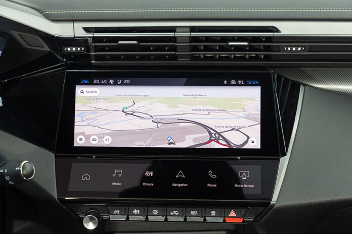 Sistema de navegación 3D conectada del Peugeot 308