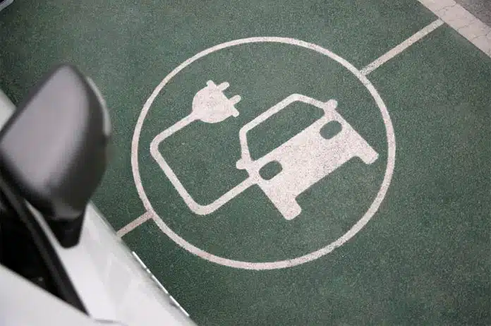 Barómetro de Electromovilidad de ANFAC del tercer trimestre de 2022.