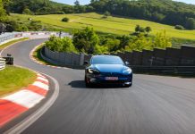 Tesla Model S Plaid con Track Pack