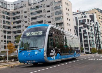 Madrid amplía el recorrido del autobús eléctrico con preferencia sobre el resto de vehículos