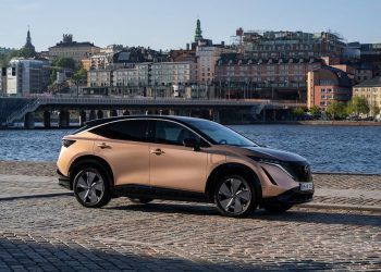 Este SUV eléctrico con 400 km de autonomía baja su precio en casi 9.000 euros