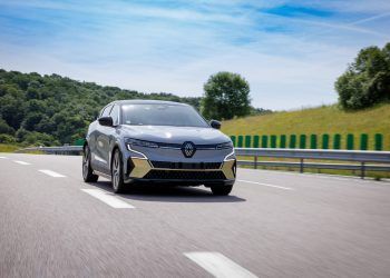 Prueba Renault Megane E-Tech, la tranquilidad de apostar sobre seguro