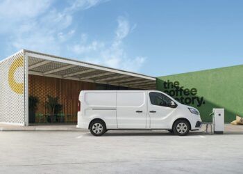 Ya hay precios, y se pueden hacer pedidos, del Renault Trafic Furgón E-Tech 100% eléctrico