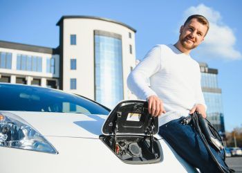 Plan Moves III. Guía completa para conseguir las ayudas a la compra de coches eléctricos