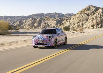 Aceman, el MINI no tan mini se pone a punto para su inminente debut
