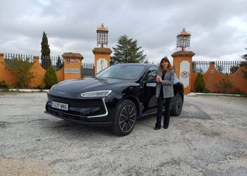 Al volante del Seres 5, el nuevo SUV premium que llega de China con un claro objetivo