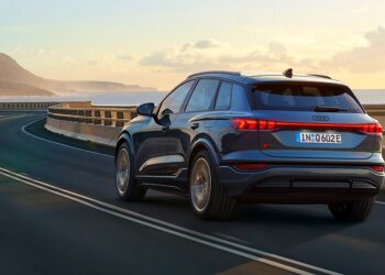 versión de acceso Audi Q6 e-tron