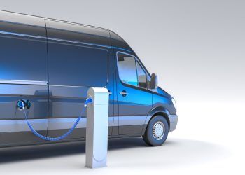 En Madrid puedes comprar una furgoneta eléctrica con hasta 14.000 euros de descuento