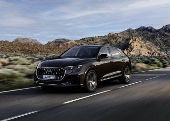 Audi actualiza sus híbridos enchufables: ahora son más espaciosos y tienen mayor potencia y autonomía