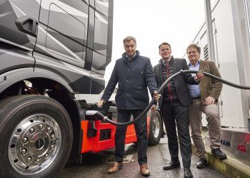 MAN presenta un camión eléctrico capaz de recuperar 400 km de autonomía en solo media hora