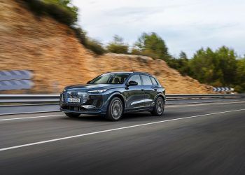 versión de acceso Audi Q6 e-tron