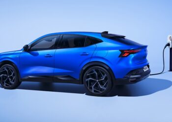 300 CV, 100 km de autonomía y casi no habíamos hablado de él, que nos perdone el Renault Rafale