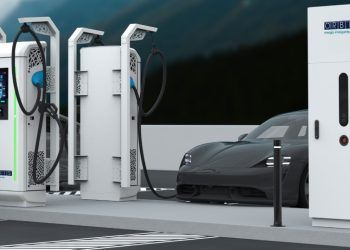 El cargador más rápido del mercado: 100 km de autonomía en solo 2 minutos