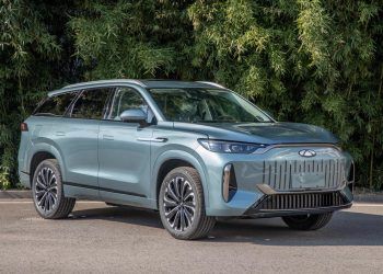 Récord Guiness híbrido enchufable