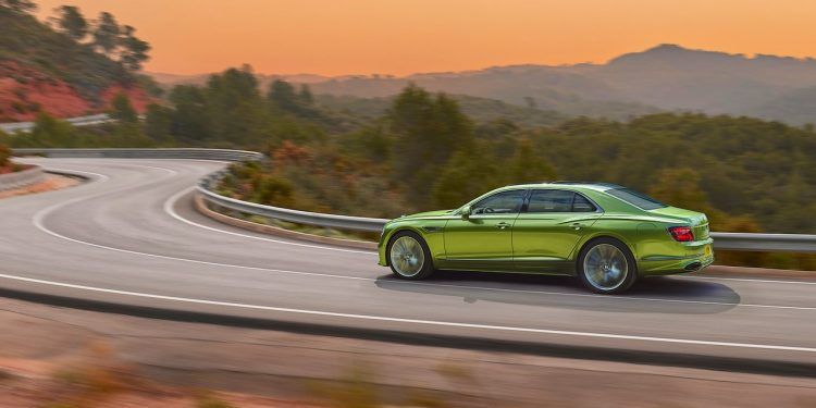 Bentley Flying Spur 2025