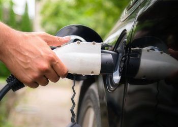 Desarrollan una batería coreana que carga en 12 minutos y ofrece 800 km de autonomía