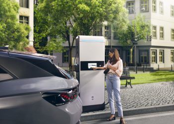 «Necesitamos que los consumidores sigan enviando señales claras de que están listos para la movilidad eléctrica»