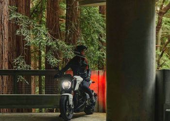 moto eléctrica Zero S 2024