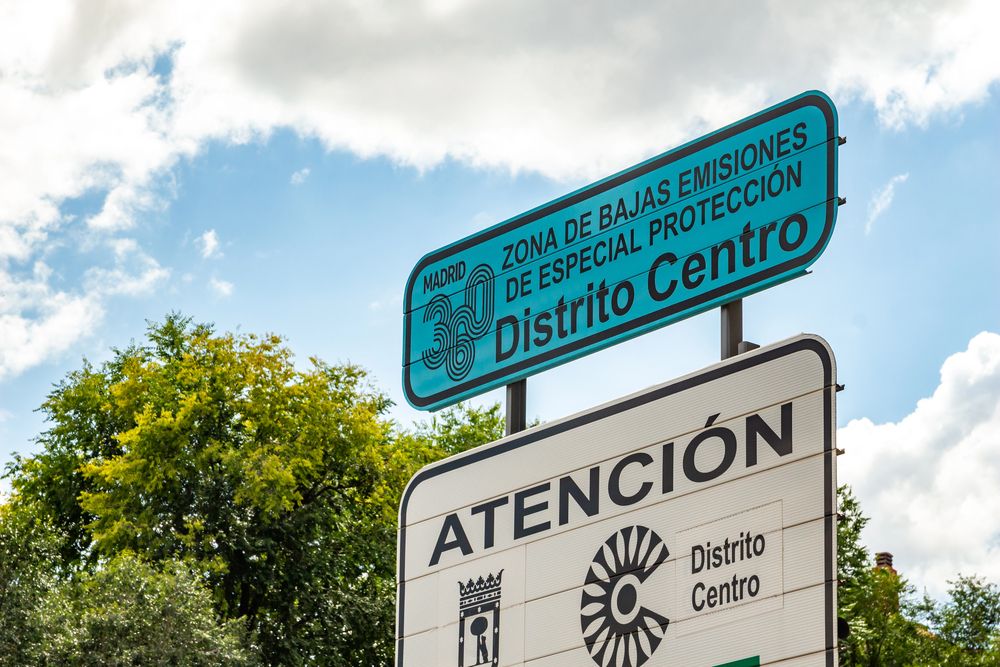 conducir un coche eléctrico en Madrid